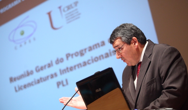 Imagem número 4 da galeria Reunião Geral do Programa de Licenciaturas Internacionais