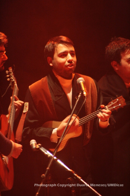 Imagem número 2 da galeria VIII Serenatas