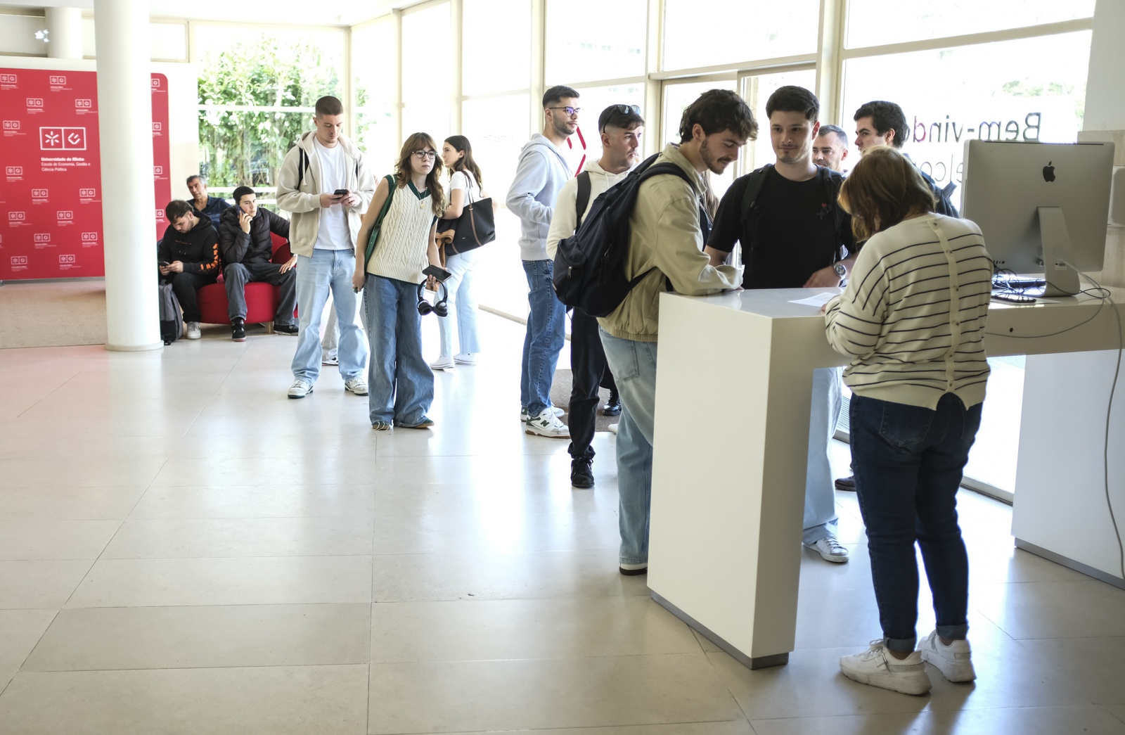Imagem número 2 da galeria Jornadas de Ciência Politica - Aula de António José Seguro