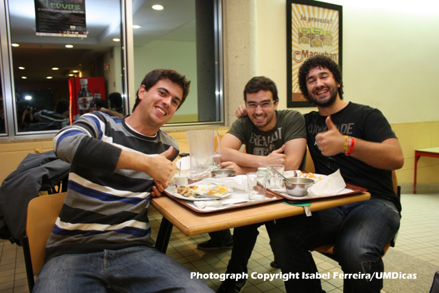 Imagem número 3 da galeria Jantar do Caloiro