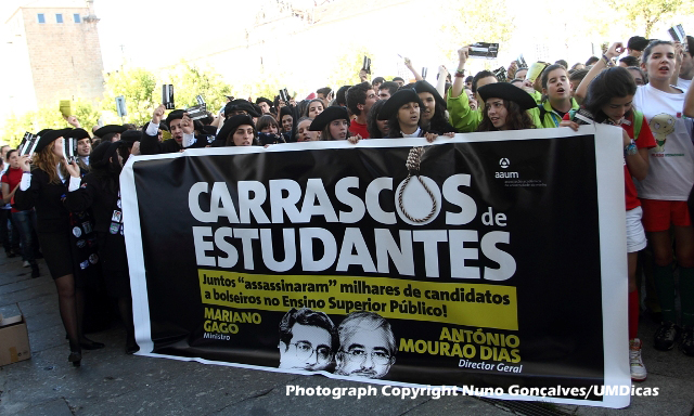 Imagem número 10 da galeria Manifestação AAUM