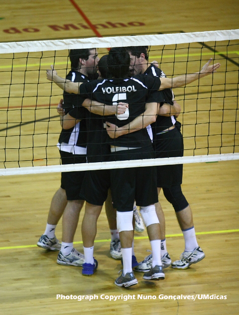 Imagem número 6 da galeria II TA Voleibol