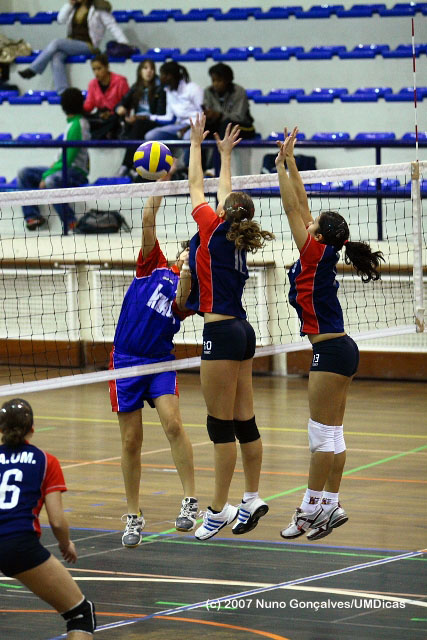 Imagem número 2 da galeria II TA Voleibol