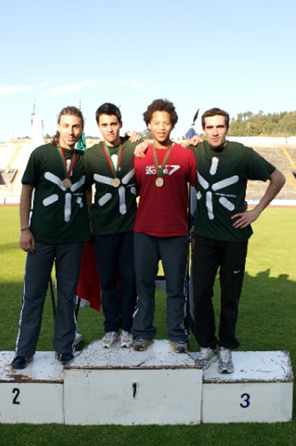 Imagem número 4 da galeria CNU Atletismo Pista Ar Livre