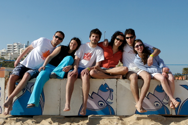 Imagem número 2 da galeria Gata na Praia