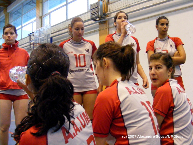 Imagem número 7 da galeria III TA Voleibol