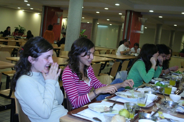 Imagem número 2 da galeria Jantar Académico - Maio