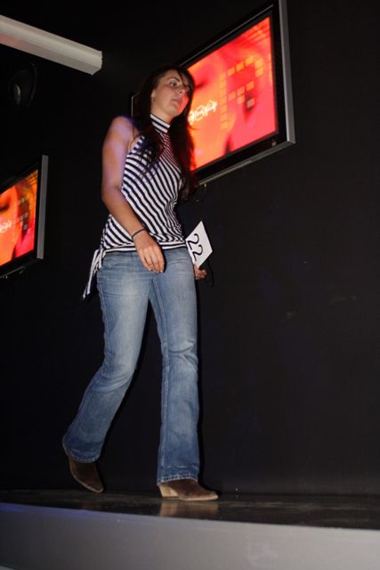 Imagem número 3 da galeria University Fashion
