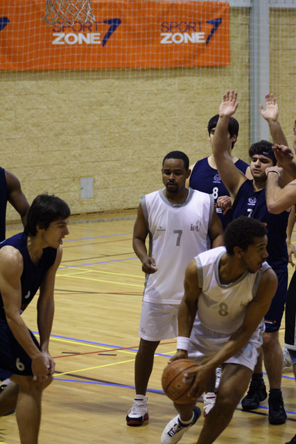 Imagem número 1 da galeria III TA Basquetebol FM