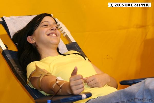 Imagem número 2 da galeria Dádiva de Sangue
