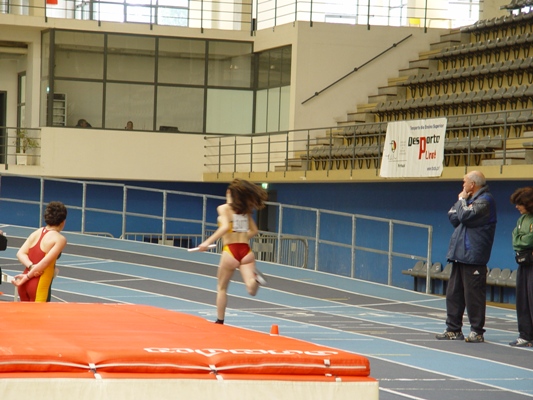 Imagem número 8 da galeria CNU Atletismo Pista Coberta