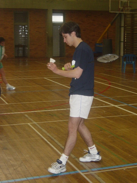 Imagem número 2 da galeria CNU Badminton