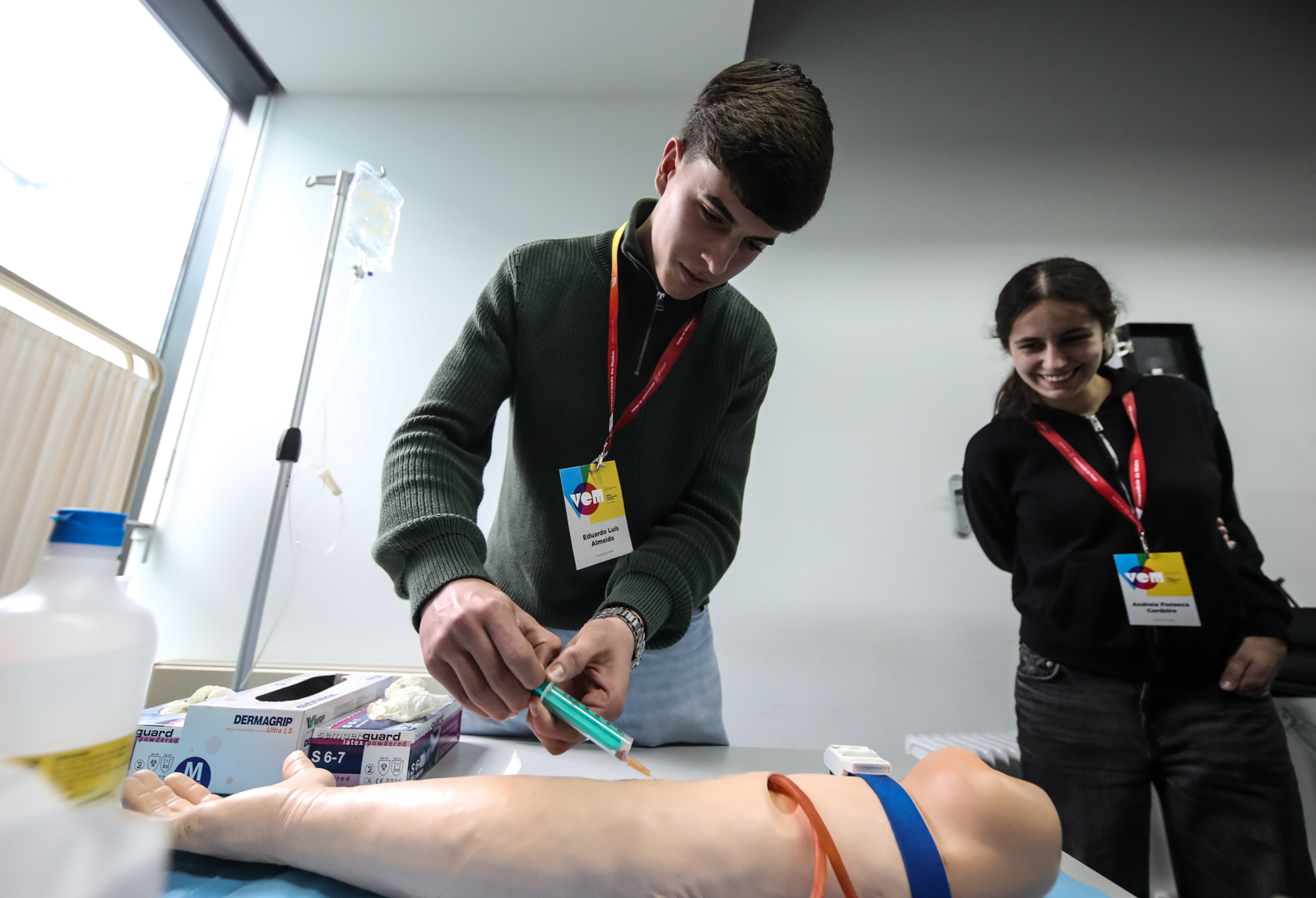 Imagem número 9 da galeria VEM