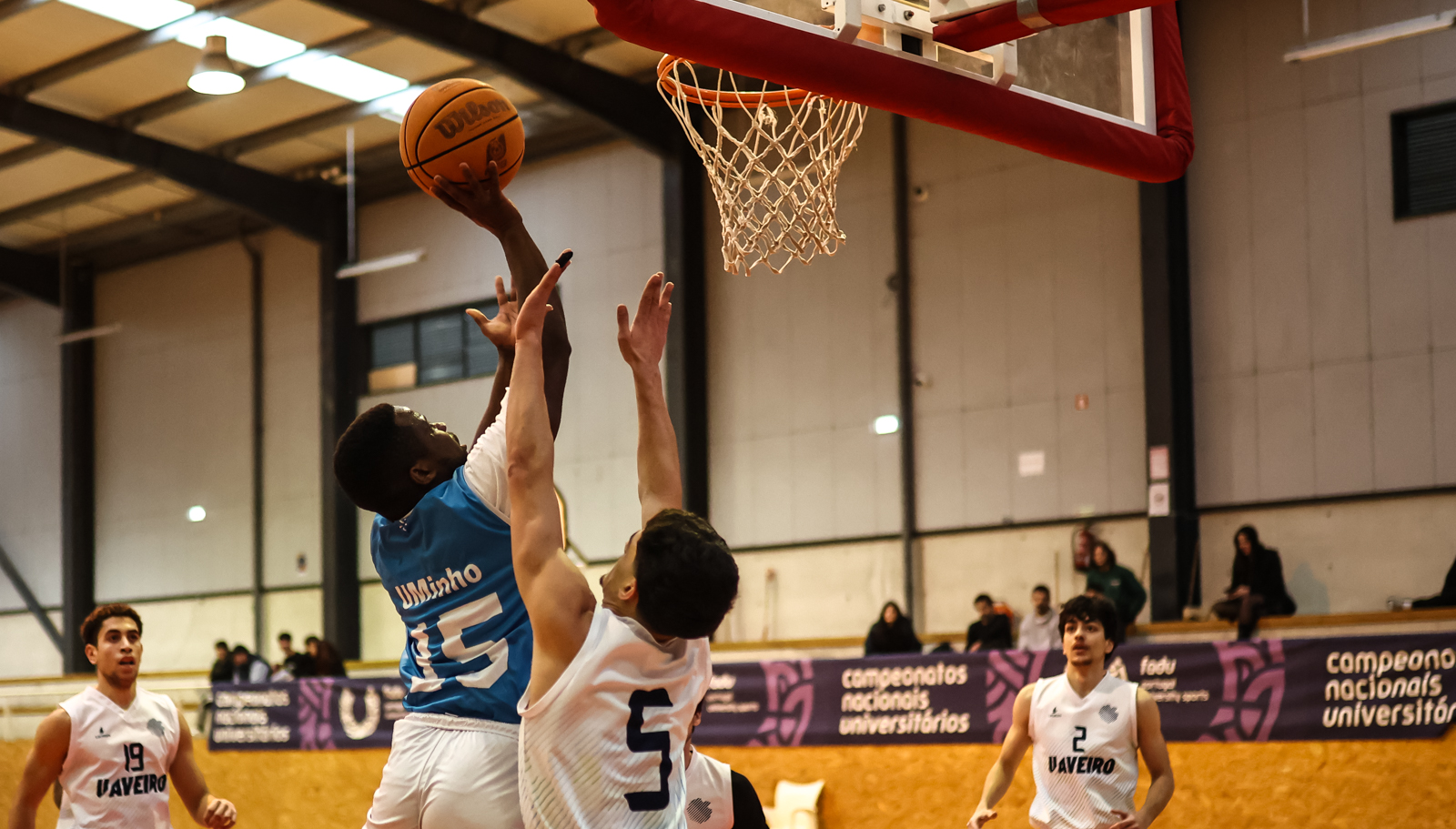 Imagem número 9 da galeria Torneio de Apuramento Basquetebol M