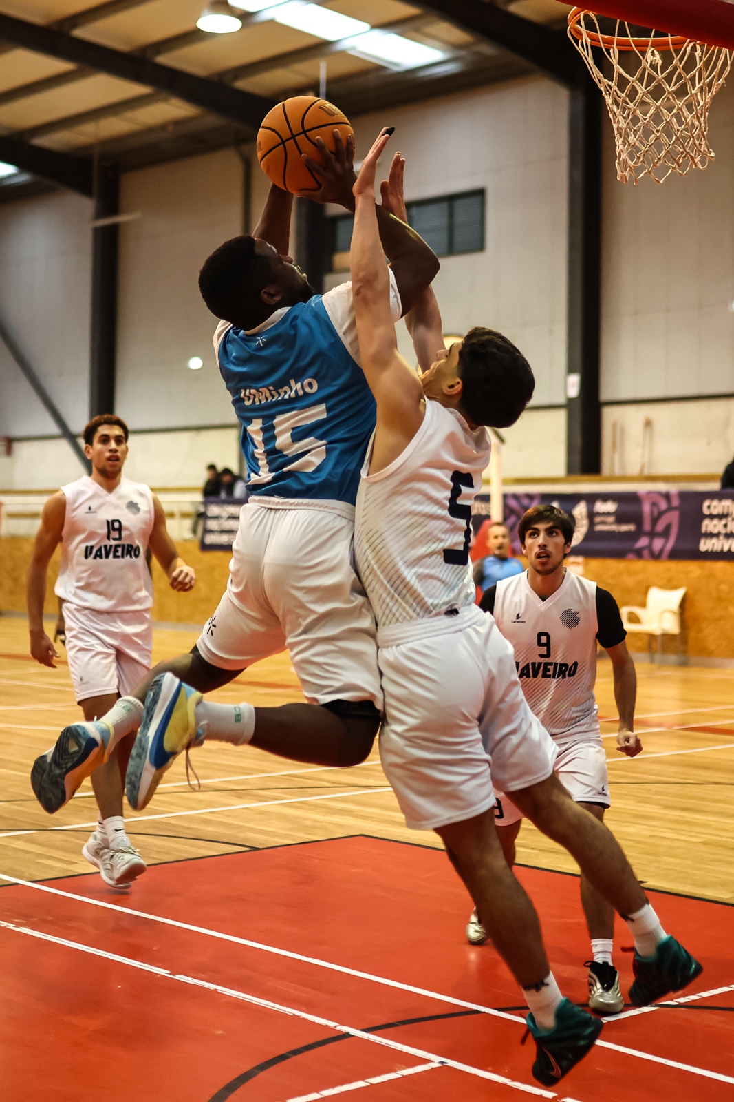 Imagem número 10 da galeria Torneio de Apuramento Basquetebol M