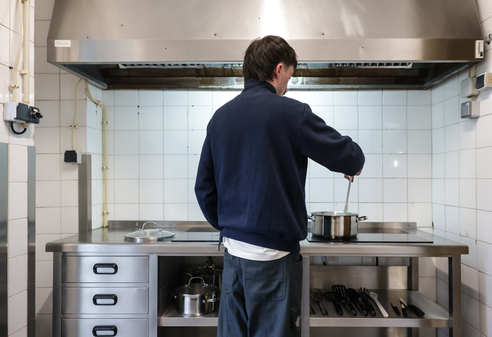 Imagem número 2 da galeria Oferta Trens de Cozinha JOMAFE